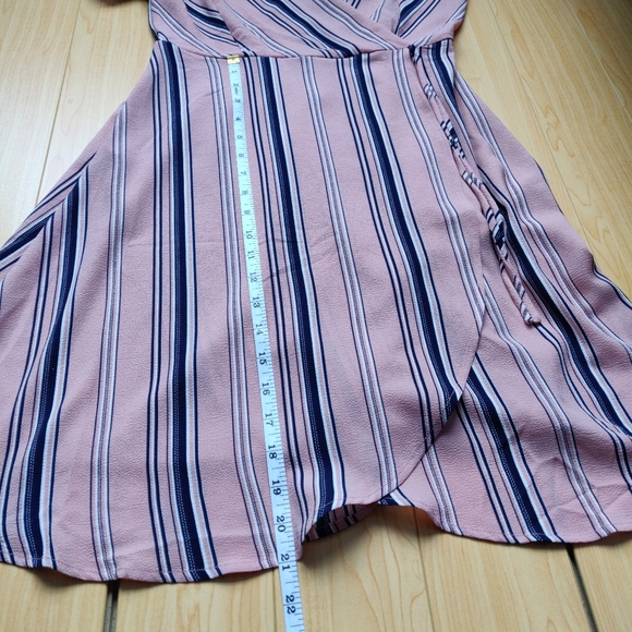 Monteau Wrap Style Stripe Spring Summer Cute Dress - Picture 8 of 8